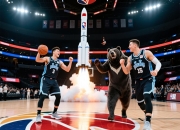 火箭完胜灰熊喜迎三连胜