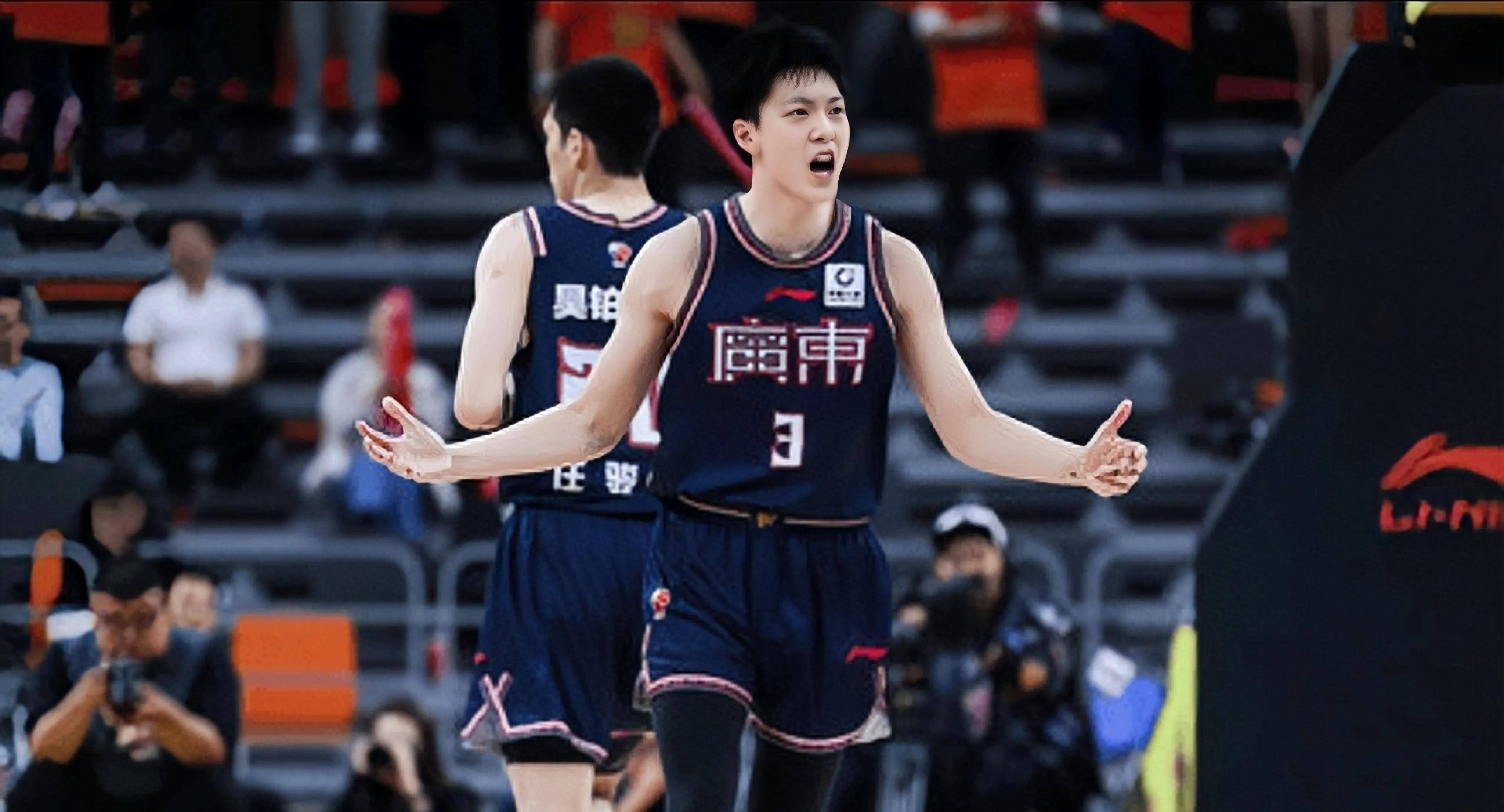 开云体育h5-徐杰三双广东险胜北控郭昊文24分同曦胜新疆