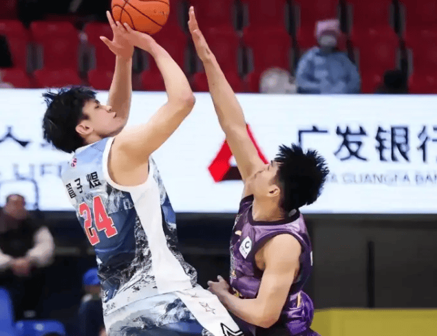 开云体育官网登入-管子煜30+7率北大夺冠大学退役将加盟广州打CBA+曾获星锐赛MVP